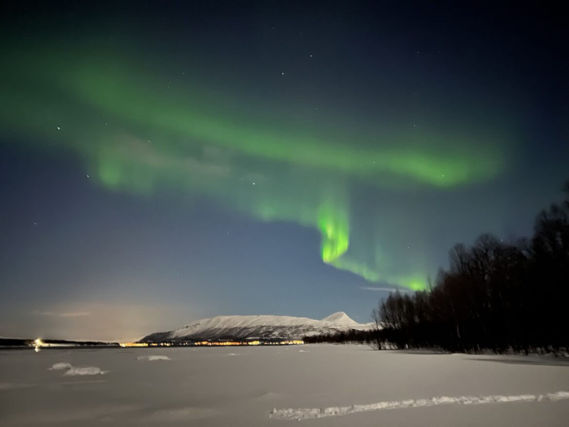 What to Expect from a Northern Lights Chase from Tromsø