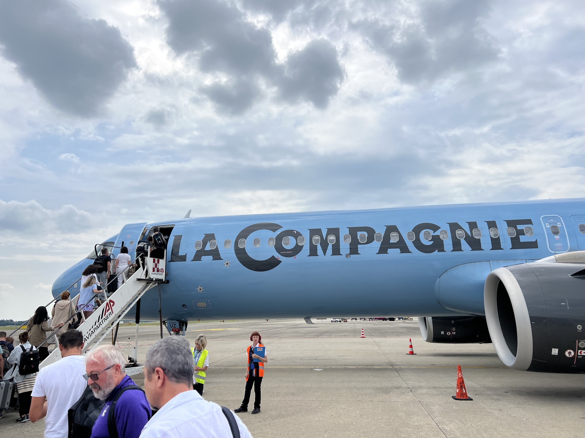La Compagnie — 10 Things to Know Before You Fly this Unique “All Business Class” Airline